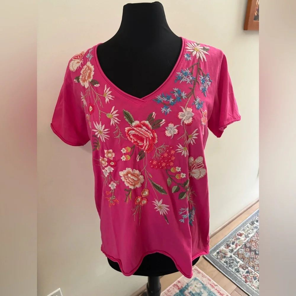 Johnny Was Embroidered Relaxed Tee - Picture 1 of 9
